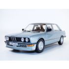 BMW M535i bleu métallisée 1/18 E12 1980