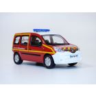 RENAULT KANGOO SAPEURS POMPIERS infirmier SSSM 1/43